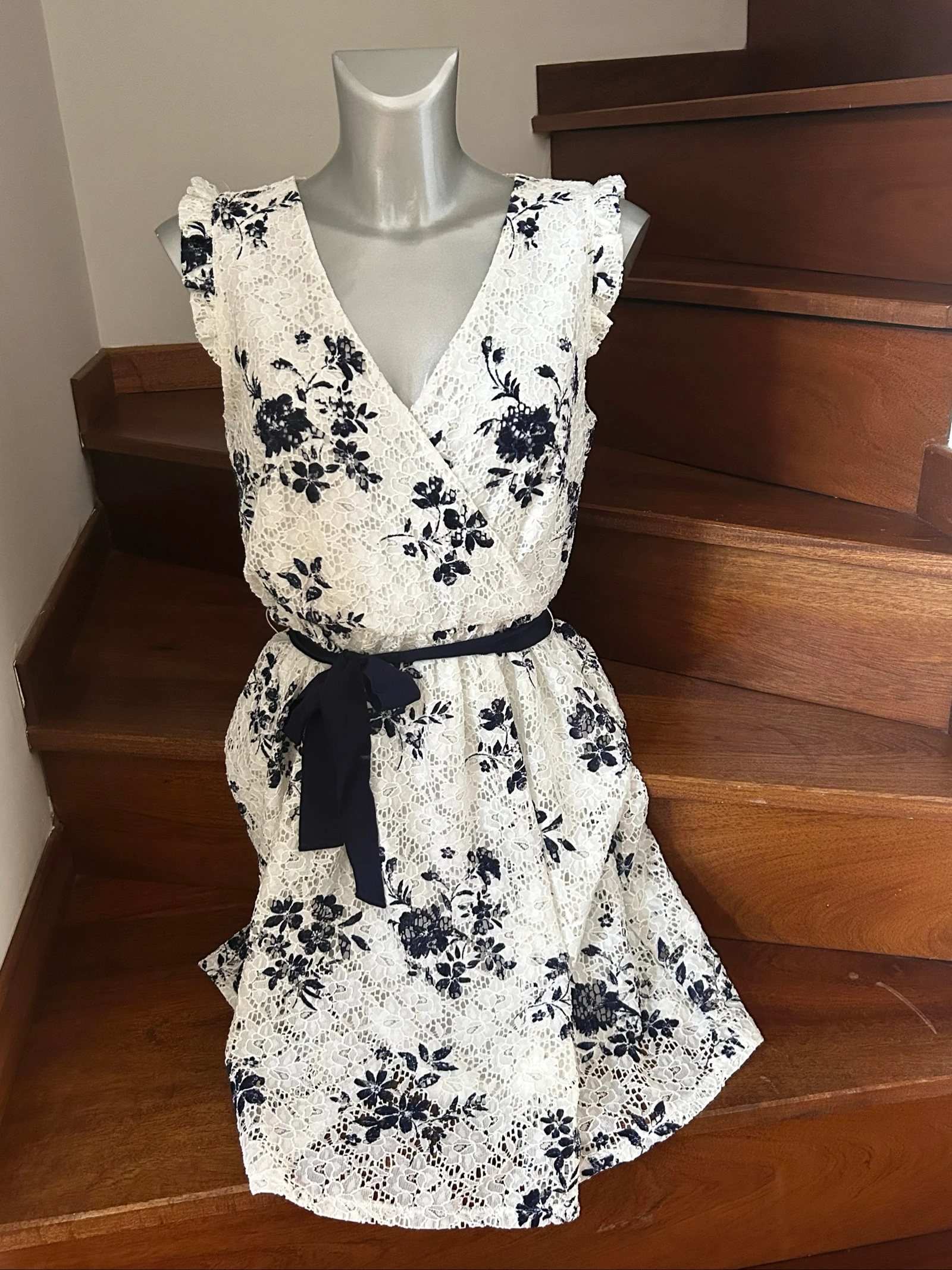Yessica lace dress ecru & navy blue flowers – Size 38 – photo 10